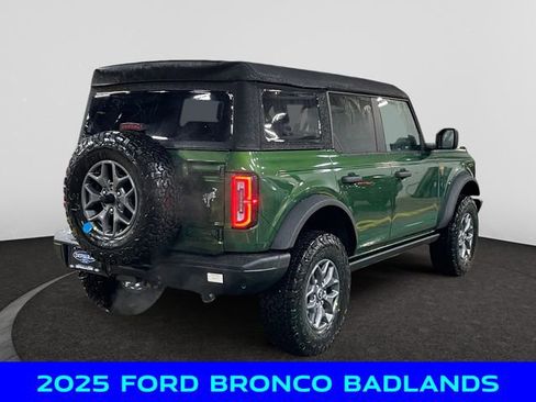 New 2025 Ford Bronco Badlands image 6