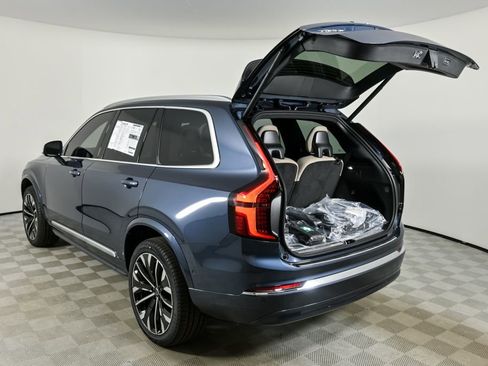 New 2026 Volvo XC90 B6 Plus w/ Protection Package Premier image 34