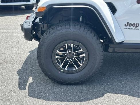 New 2026 Jeep Wrangler Unlimited Rubicon AWD/4WD image 11