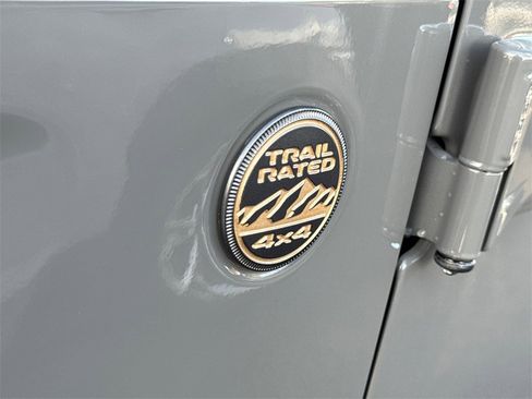 Used 2022 Jeep Wrangler Unlimited Rubicon w/ Trailer Tow Package image 6