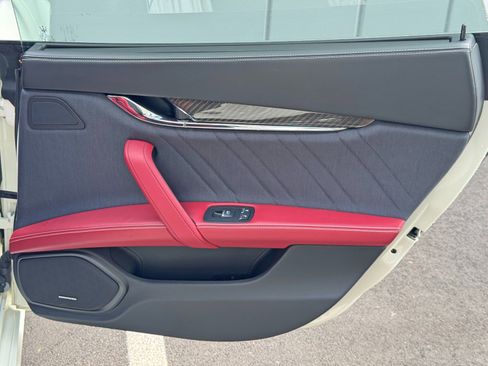 Used 2019 Maserati Quattroporte S GranLusso RWD image 44