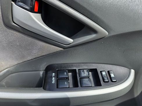 Used 2010 Toyota Prius One image 12