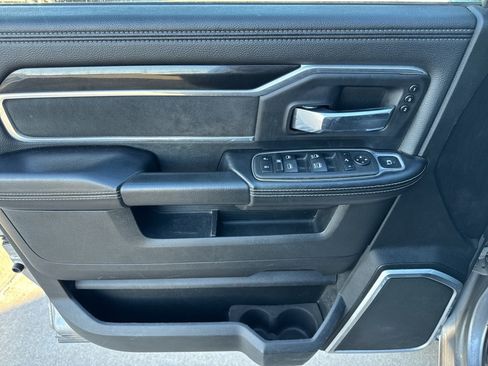 Used 2022 RAM 3500 Laramie image 20