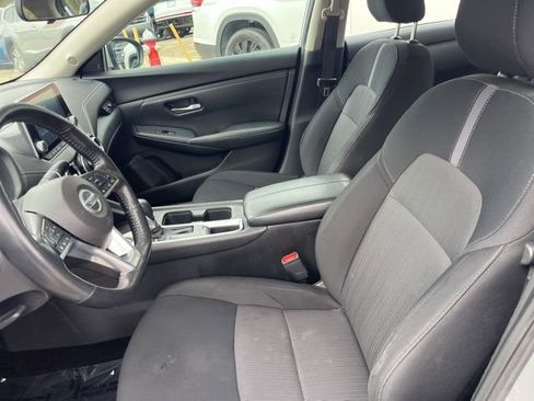 Used 2023 Nissan Sentra SV w/ All-Weather Package image 8