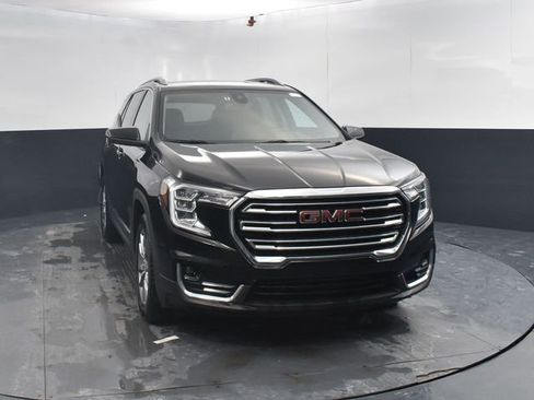 Used 2023 GMC Terrain SLT image 2