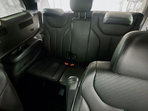 Used 2023 Hyundai Palisade SEL w/ Premium Package image 30
