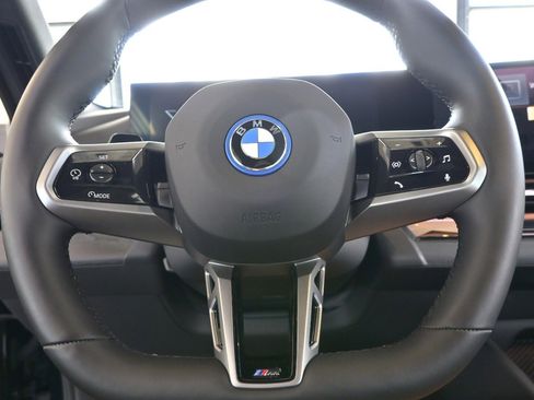 New 2024 BMW i5 eDrive40i w/ Executive Package image 19