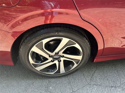 Used 2020 Subaru Legacy Limited image 12