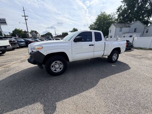 Used 2019 Toyota Tacoma SR RWD image 35