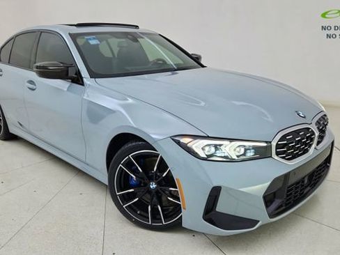 Used 2025 BMW M340i Sedan RWD image 1