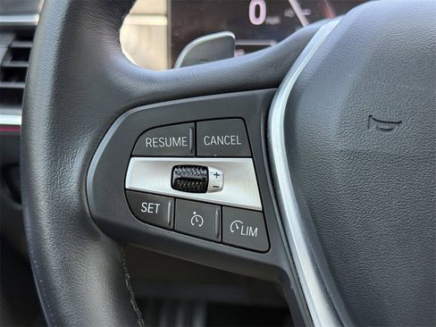 Used 2024 BMW 330i Sedan image 32