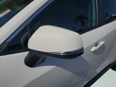 Used 2025 Toyota RAV4 XLE FWD image 27