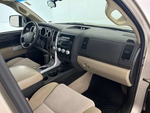 Used 2008 Toyota Tundra 4x4 CrewMax w/ Tow Pkg image 22