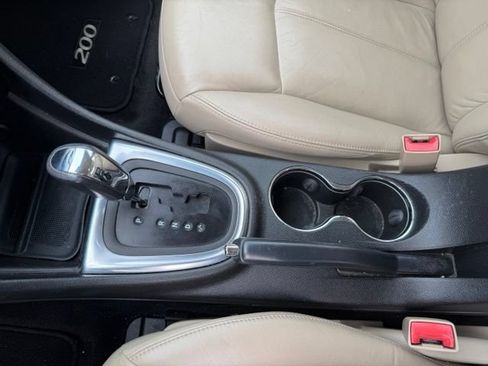 Used 2014 Chrysler 200 Limited w/ Sun/Sound Group FWD image 18