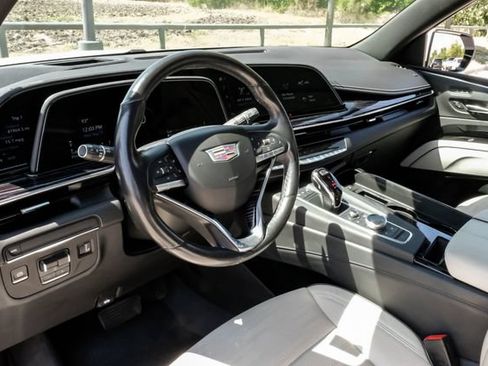 Used 2021 Cadillac Escalade Sport w/ LPO, ONYX Package RWD image 3