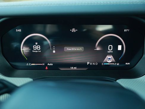 New 2026 Jeep Cherokee Limited AWD/4WD image 17