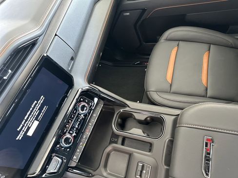 New 2026 GMC Sierra 2500 AT4 w/ AT4 Premium Plus Package image 25