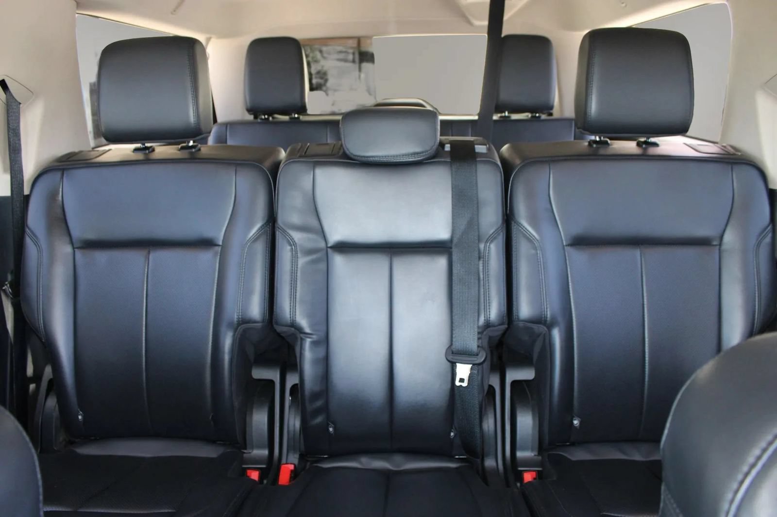 Used 2024 Ford Expedition Max XLT RWD image 11