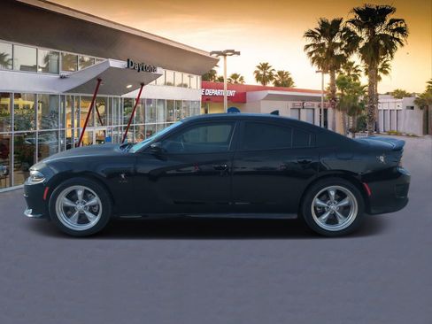 Certified 2023 Dodge Charger R/T w/ Blacktop Package image 6