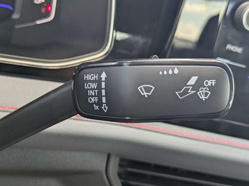 Certified 2025 Volkswagen Jetta GLI Autobahn FWD image 29