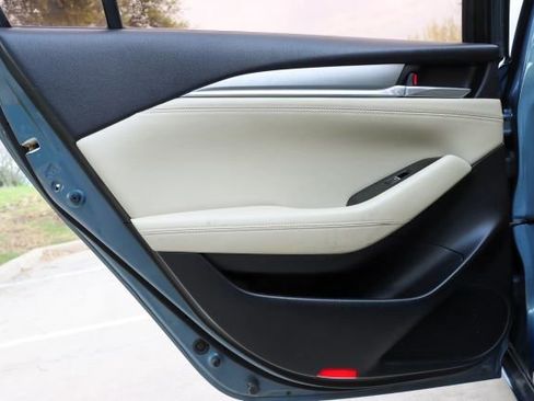 Used 2018 MAZDA MAZDA6 Touring image 12