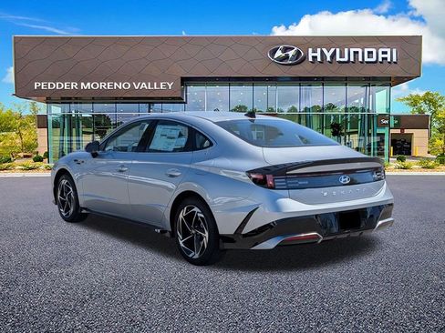 New 2026 Hyundai Sonata SEL FWD image 6