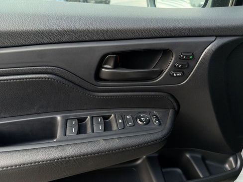 New 2026 Honda Odyssey EX-L image 15