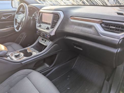 Used 2022 GMC Acadia SLE w/ Driver Convenience Package FWD image 30