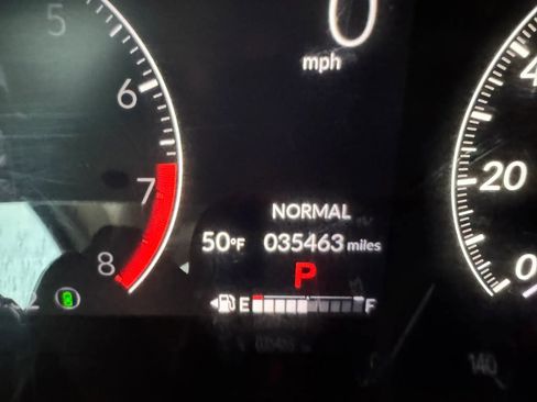 Used 2023 Honda HR-V LX image 33