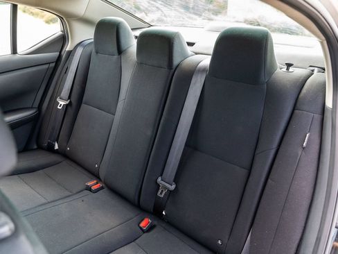 Used 2024 Nissan Sentra S FWD image 16