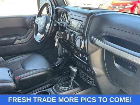 Used 2018 Jeep Wrangler Unlimited Sport AWD/4WD image 9