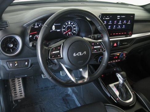 Certified 2023 Kia Forte GT-Line w/ GT-Line Premium Package image 10