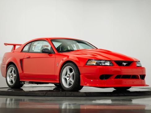 Used 2000 Ford Mustang Cobra RWD image 44