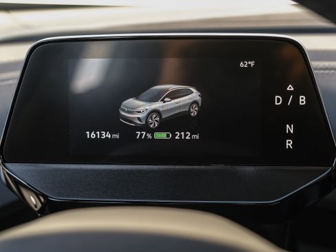 Used 2024 Volkswagen ID.4 Pro S image 17