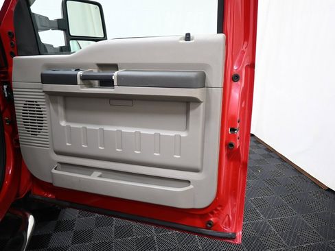 Used 2010 Ford F250 XL image 18