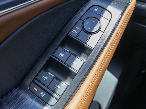 New 2026 Nissan Rogue Platinum AWD/4WD image 16
