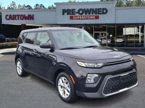 Used 2022 Kia Soul LX w/ Technology Package image 1