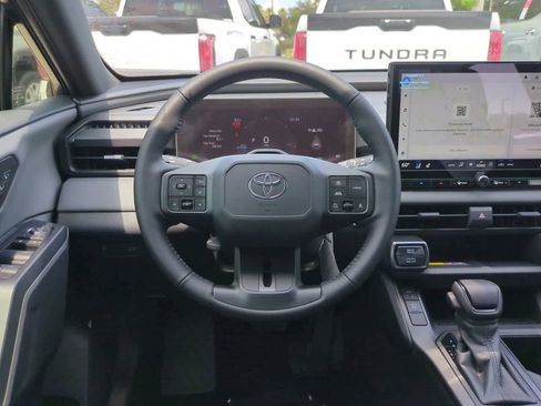 Used 2026 Toyota RAV4 XSE w/ Weather Package AWD/4WD image 15