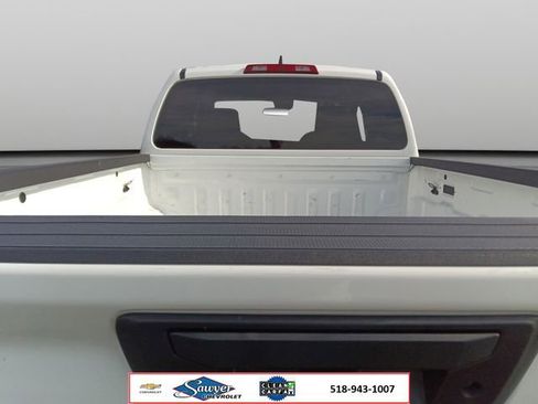 Used 2022 Nissan Frontier S RWD image 18
