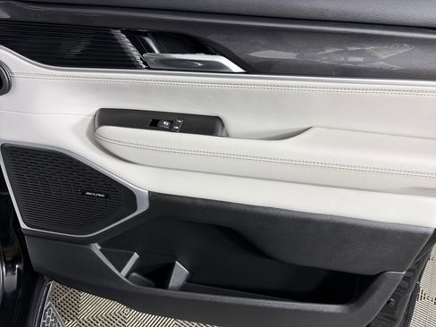 Used 2022 Jeep Wagoneer Series I image 44