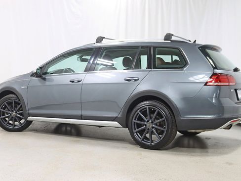 Used 2019 Volkswagen Golf Alltrack SE AWD/4WD image 9