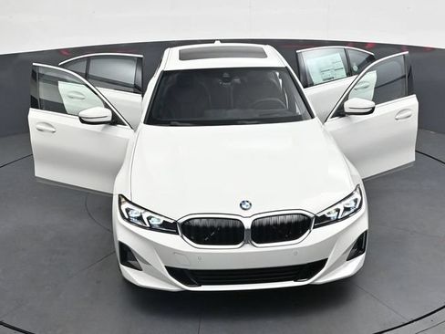New 2026 BMW 330i xDrive Sedan w/ Premium Package AWD/4WD image 43