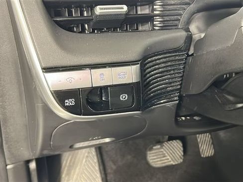 Used 2024 Hyundai Ioniq 5 Limited AWD/4WD image 19