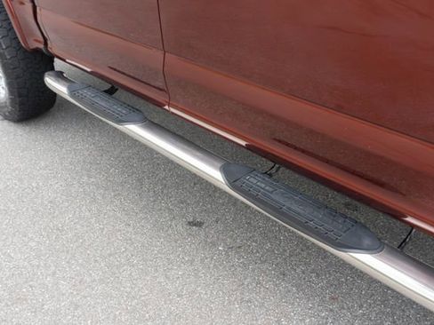 Used 2017 Ford F150 Lariat AWD/4WD image 12