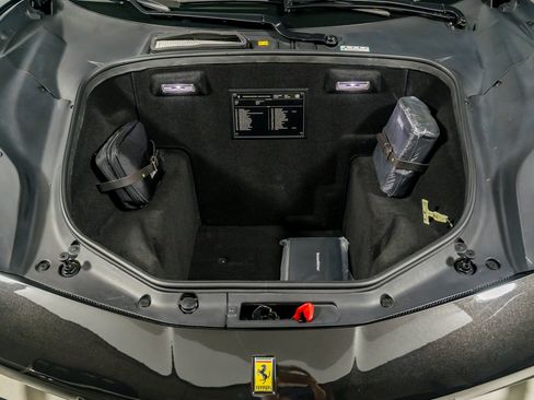 Used 2018 Ferrari 488 Spider RWD image 46