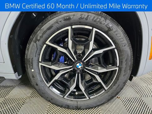 Certified 2023 BMW X3 xDrive30i w/ M Sport Package AWD/4WD image 2