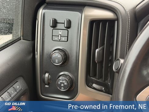 Used 2019 Chevrolet Silverado 2500 High Country AWD/4WD image 14