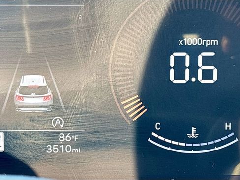 New 2025 Hyundai Tucson SE image 12