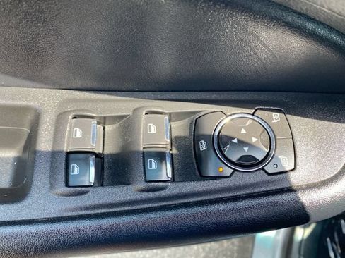 Used 2022 Ford Edge SEL AWD/4WD image 17