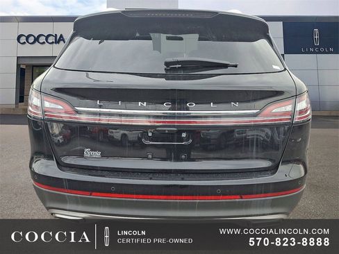 Certified 2022 Lincoln Nautilus Reserve image 5